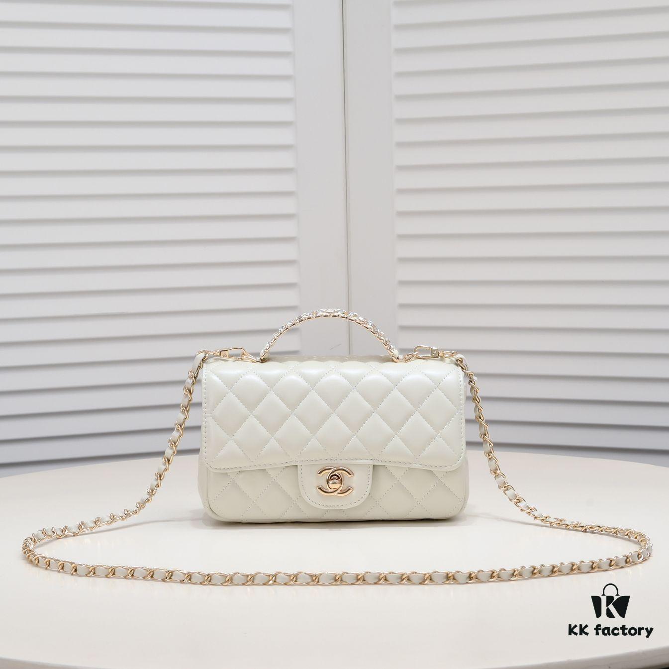 69305625f09edb6de4c4f392 Large Size 🦋 Chanel 🖤 23A Diamond Handle CF Mini, Early Release and Already Secured 💎