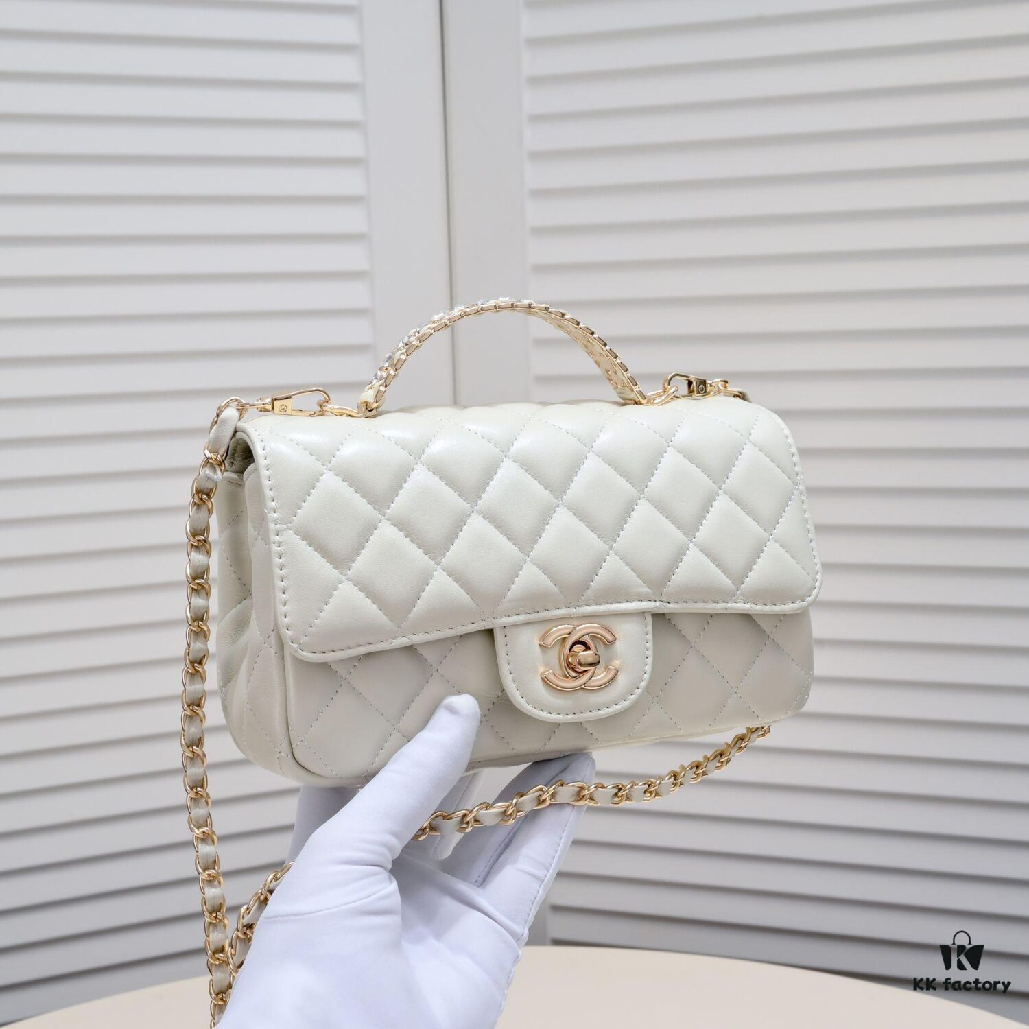 69305638f09edb6de4c4f3b3 Large Size 🦋 Chanel 🖤 23A Diamond Handle CF Mini, Early Release and Already Secured 💎