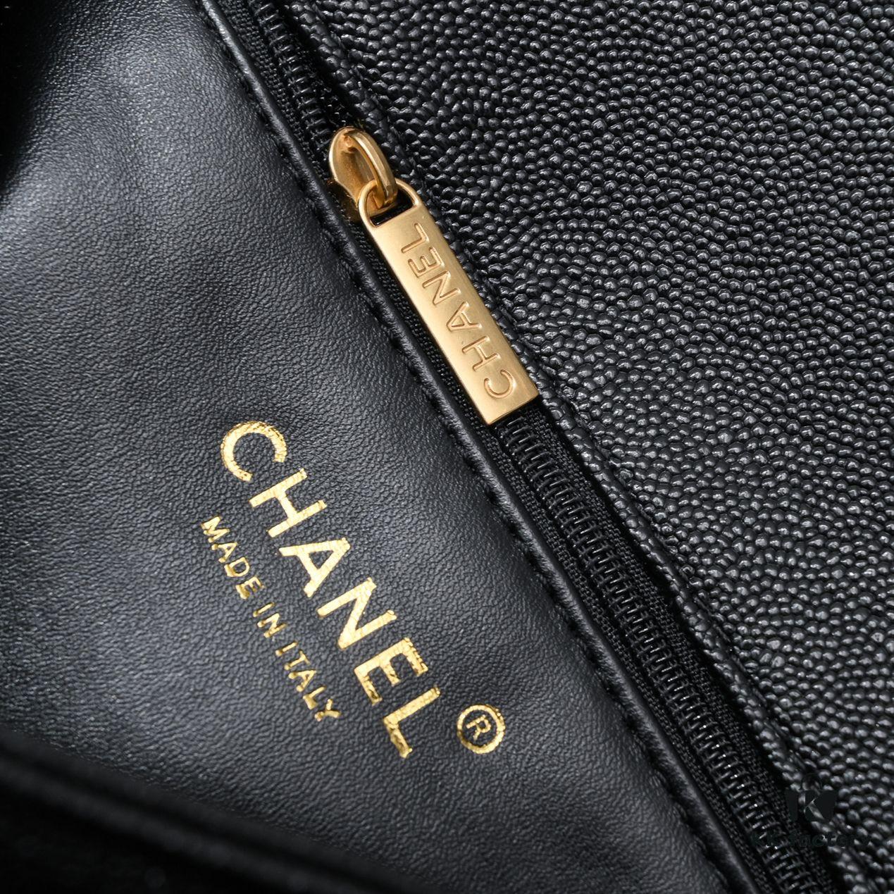 6930563df09edb6de4c4f3bd Large Chanel 23P New Arrival: Heart Ball vs. Gold Ball?