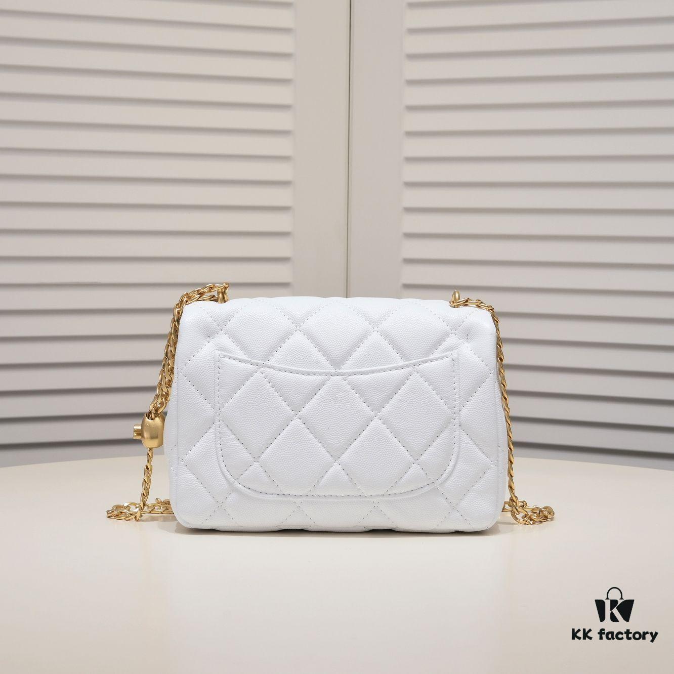 69305643f09edb6de4c4f3cd Chanel Small 23P New Arrival: Love Ball Wins Over Gold Ball?