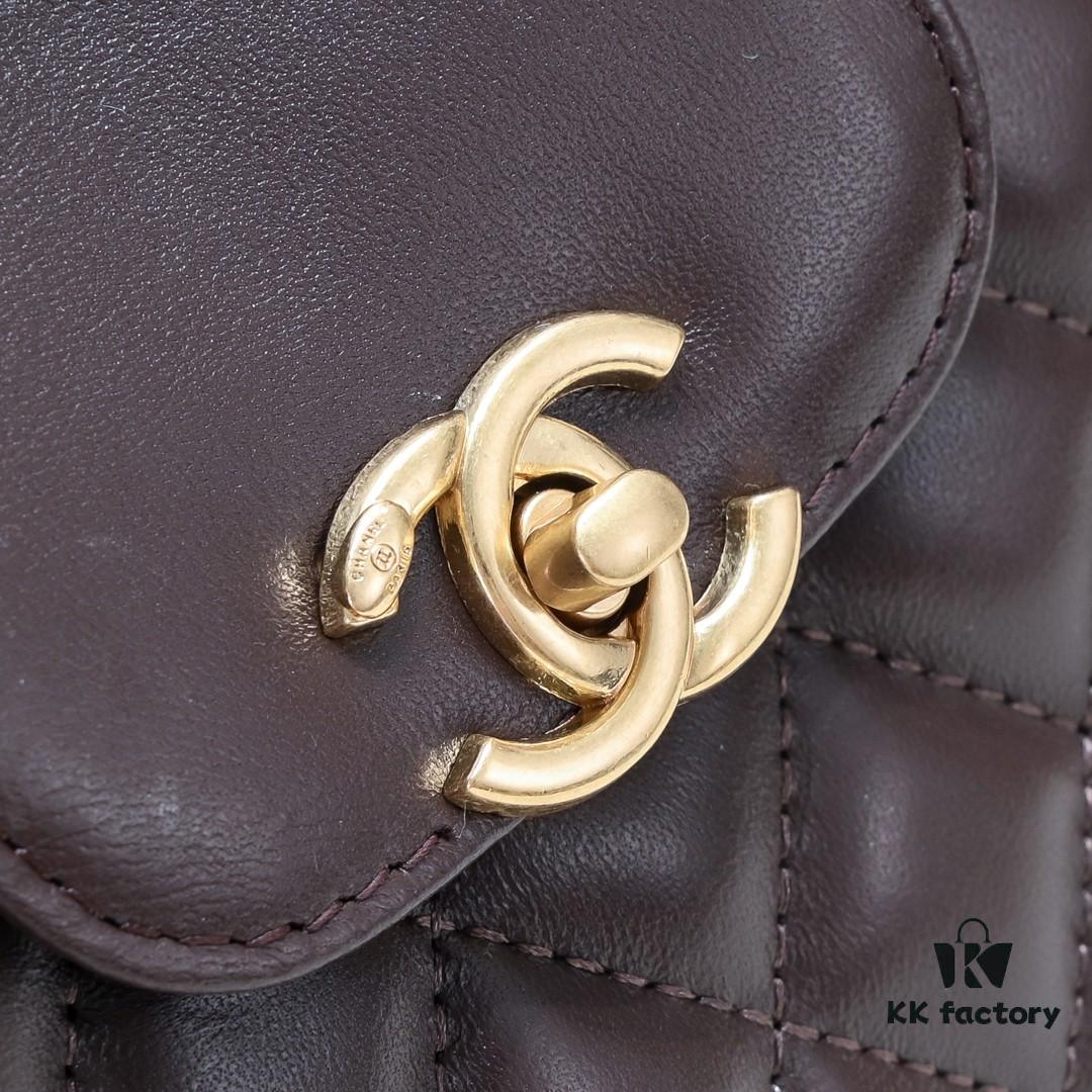 69305655f09edb6de4c4f3f6 Chanel 23/24 Autumn/Winter Collection New Bag Beautifully Designed with Camellia Motif