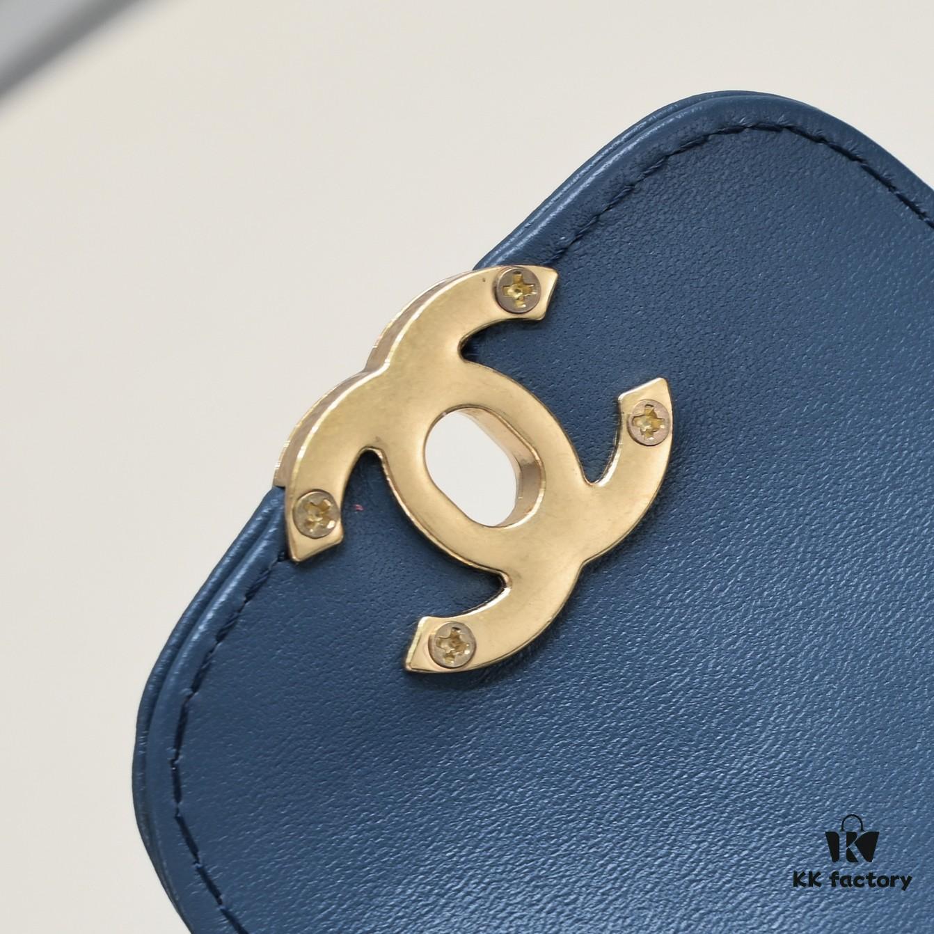 69305659f09edb6de4c4f3fc Chanel New Bag 6170 Beautiful Design Inspired by Camellia - Autumn/Winter 23/24 Collection