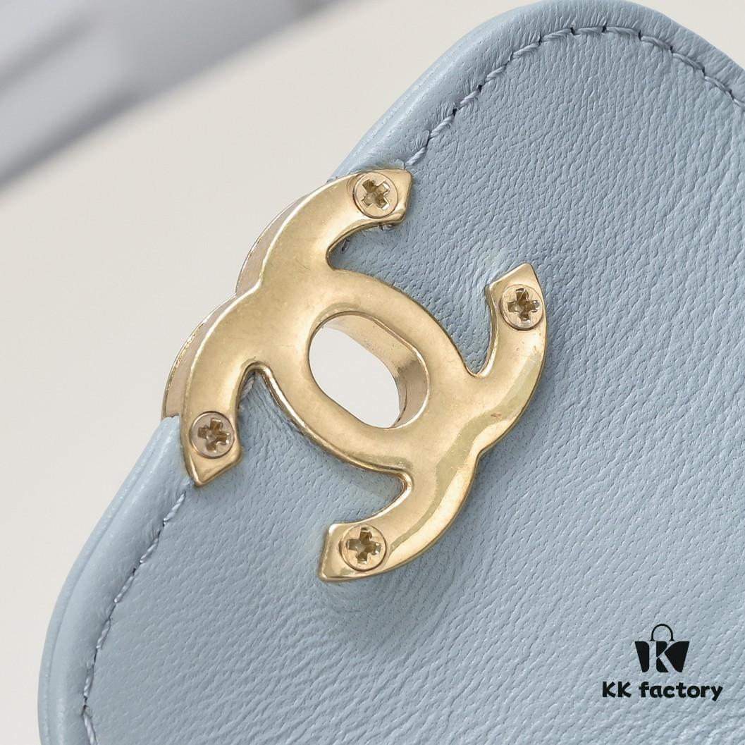 69305667f09edb6de4c4f416 Chanel 6170 New Bag Beautifully Inspired by Camellia - Autumn/Winter 23/24 Collection