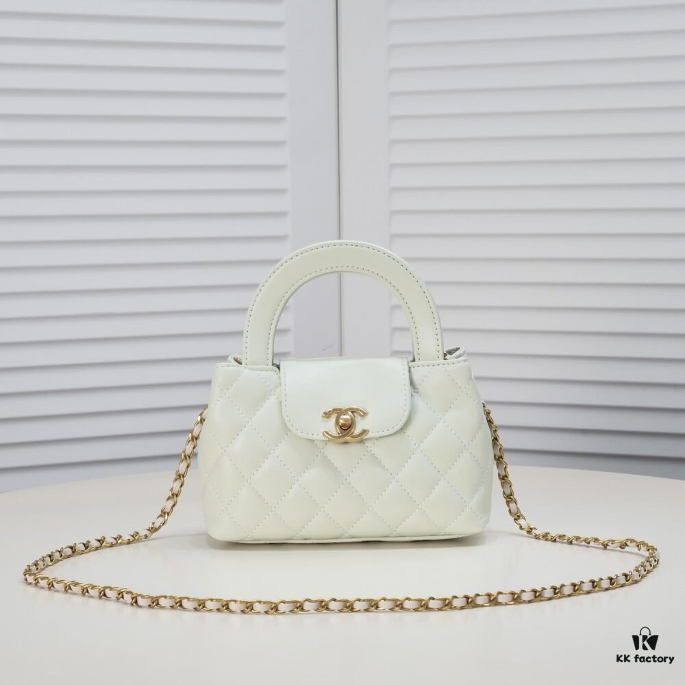 69305667f09edb6de4c4f41a Chanel 6170 New Bag Beautiful Design Inspired by Camellia Flower from AW23/24 Collection