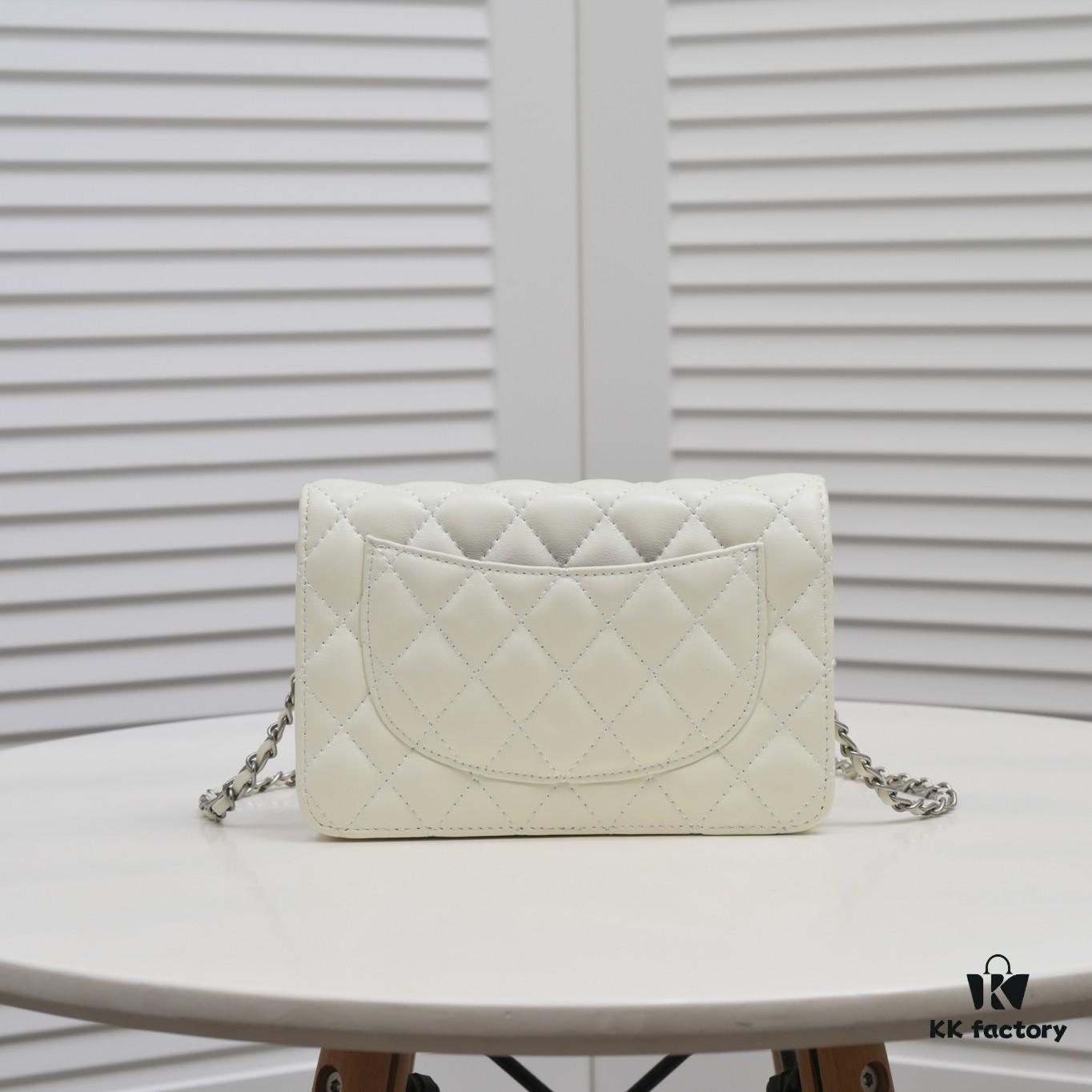 Chanel 2021 SS C F Logo Chain Bag