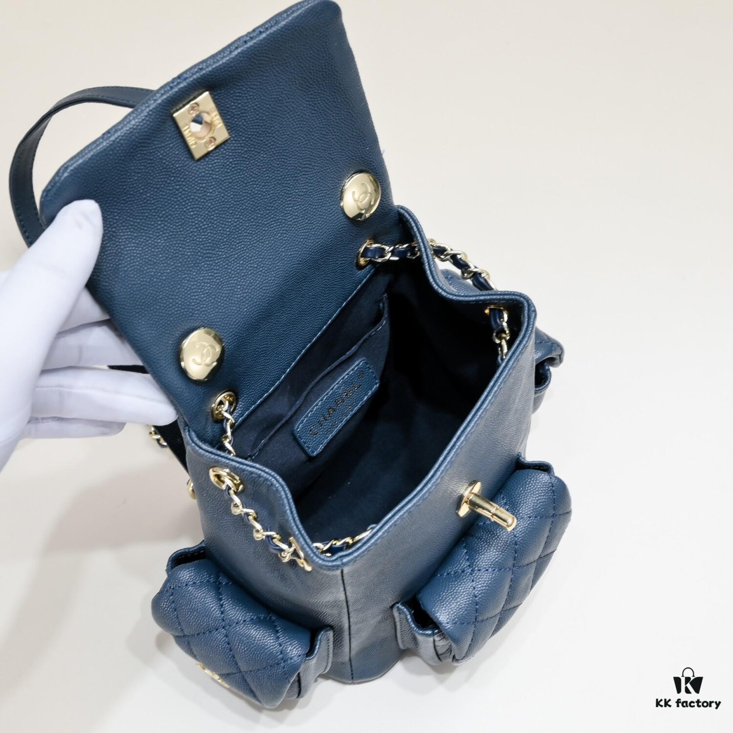 6930568bf09edb6de4c4f455 Chanel 23K Cute Mini Backpack