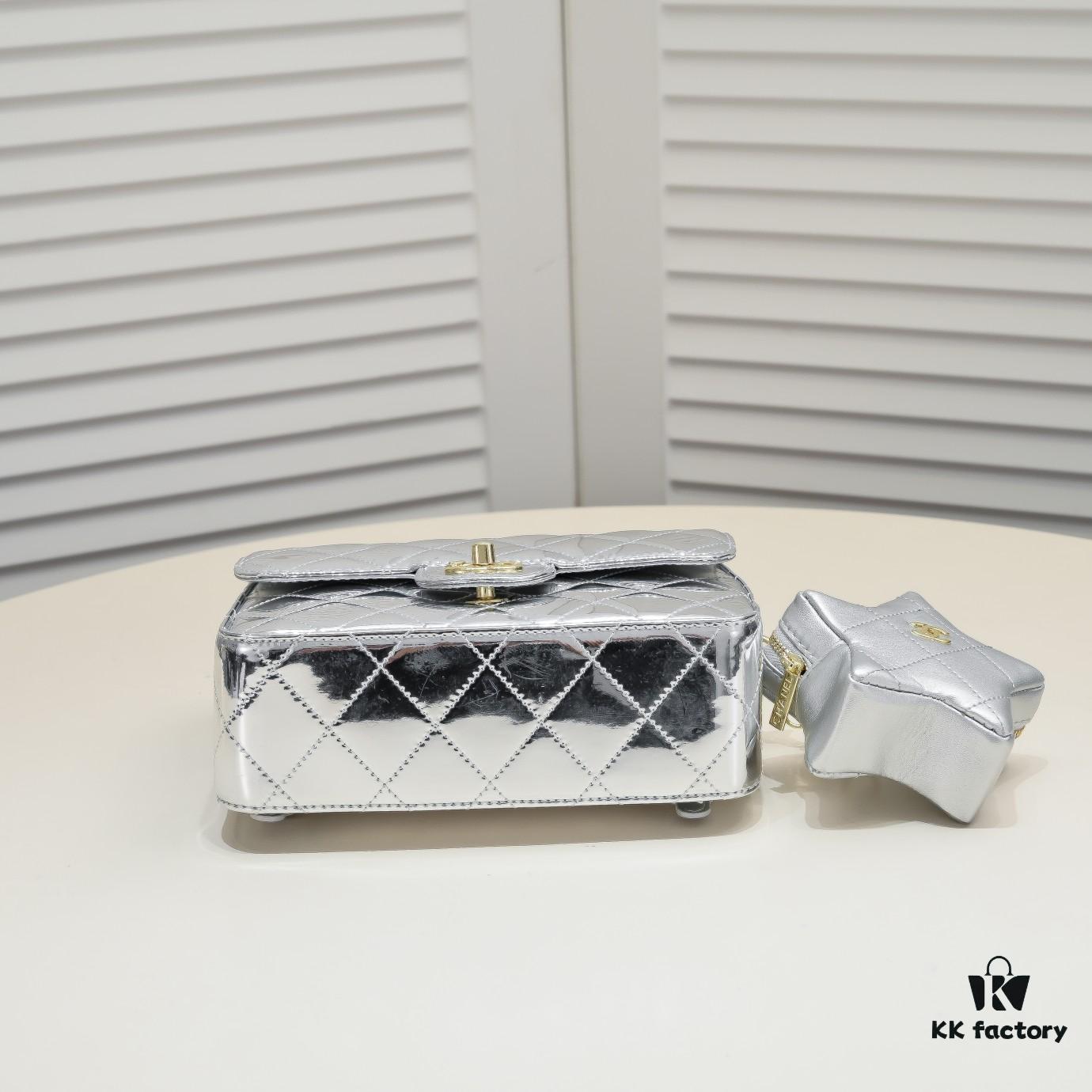 69305694f09edb6de4c4f464 Chanel 24C Spring/Summer CF Star Bag