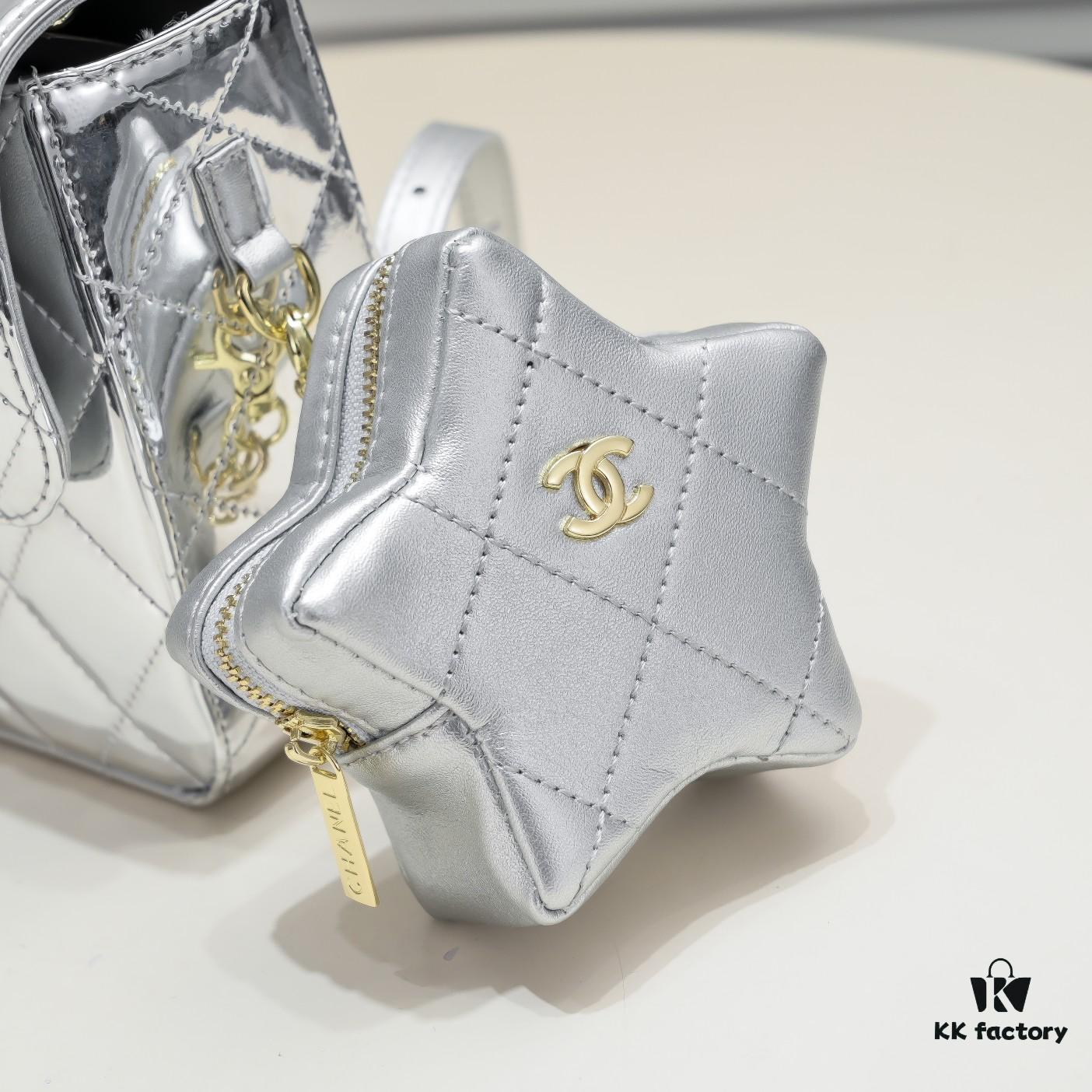69305695f09edb6de4c4f468 Chanel 24C Spring/Summer CF Star Bag