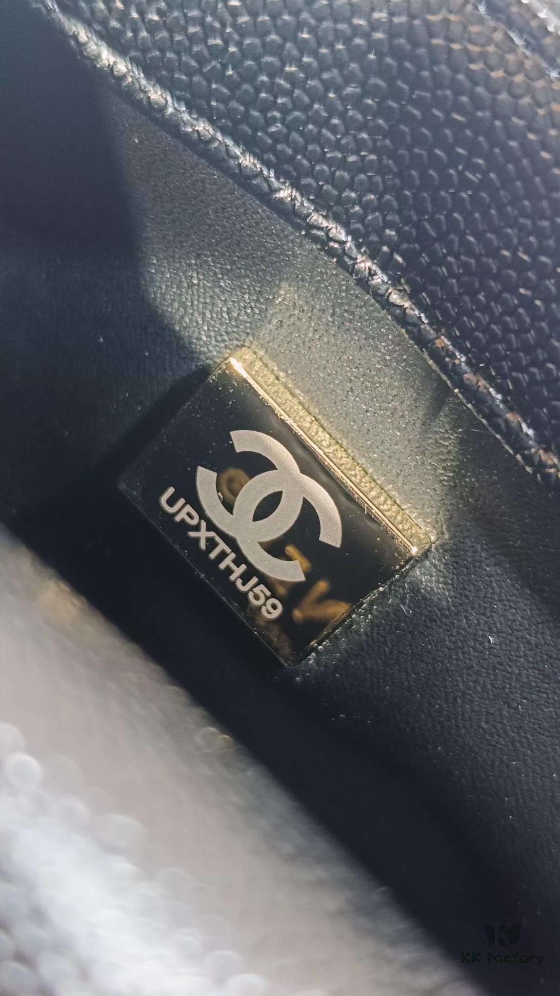 693056a0f09edb6de4c4f47c Self-shot Background Chanel 🌐23P New AS3829 💎 Heart Ball vs. Gold Ball?