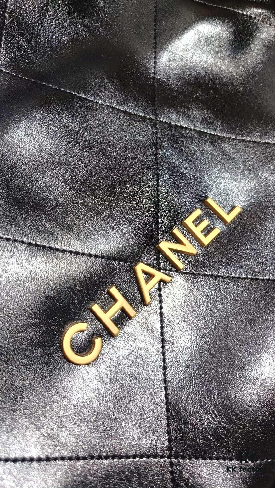 693056a6f09edb6de4c4f484 Chanel Classic Handbag AS3261 - Premium Imported Wrinkled Calfskin, Original Hardware and Lining