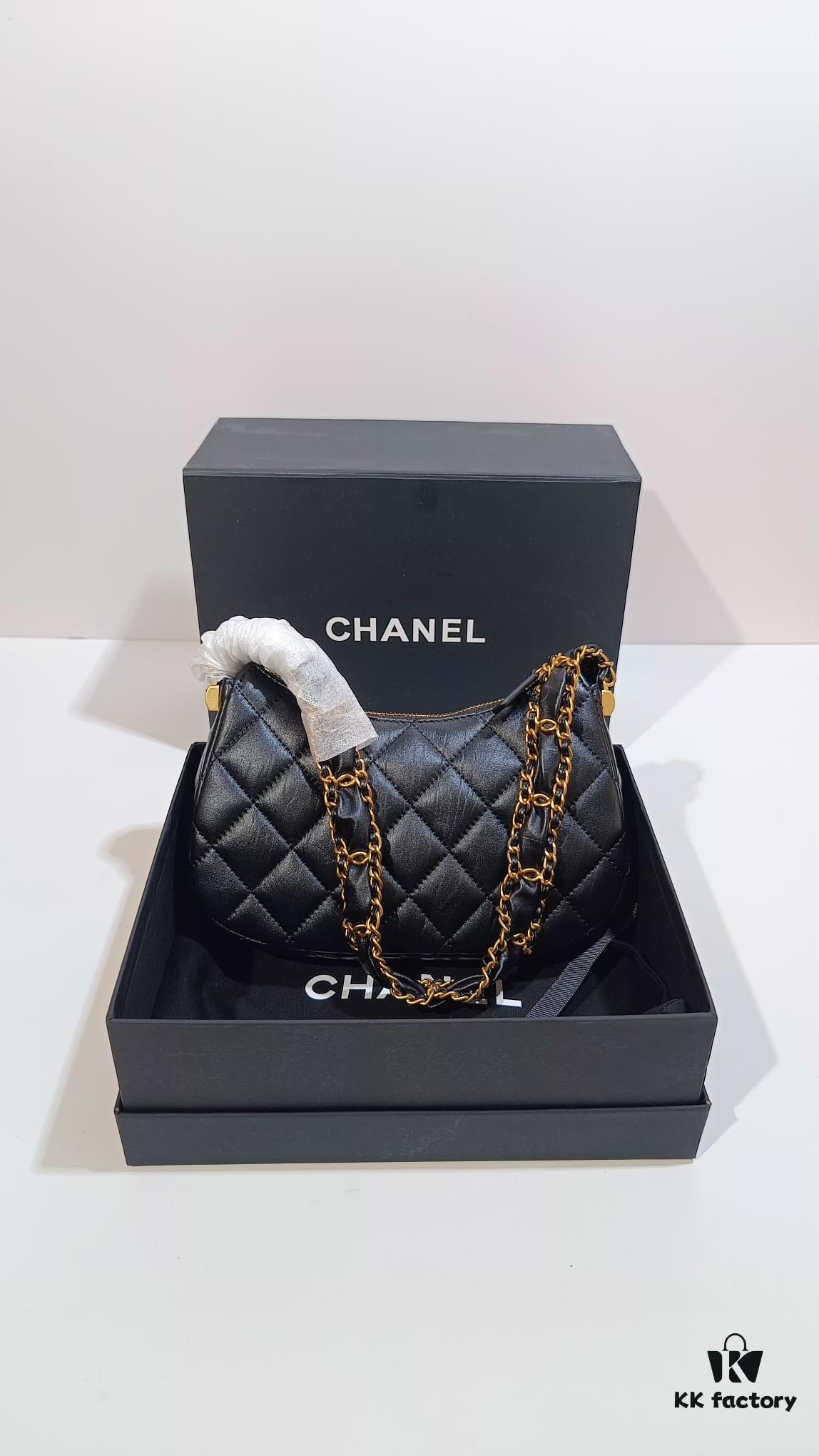 693056bff09edb6de4c4f4a7 Chanel Model 3647, A Classic Masterpiece Exuding Elegance and Prestige