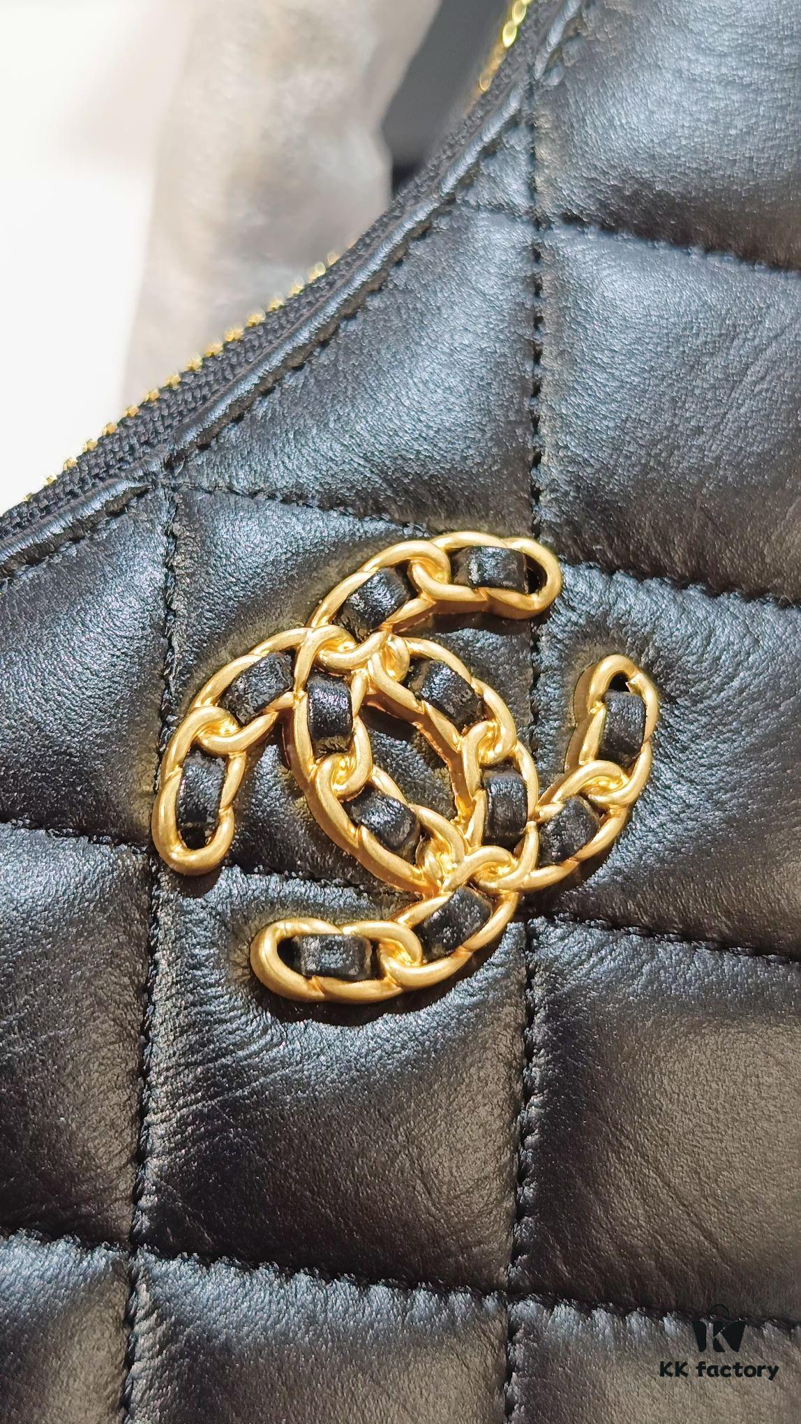 693056c2f09edb6de4c4f4a8 Chanel Model 3647, A Classic Masterpiece Exuding Elegance and Prestige