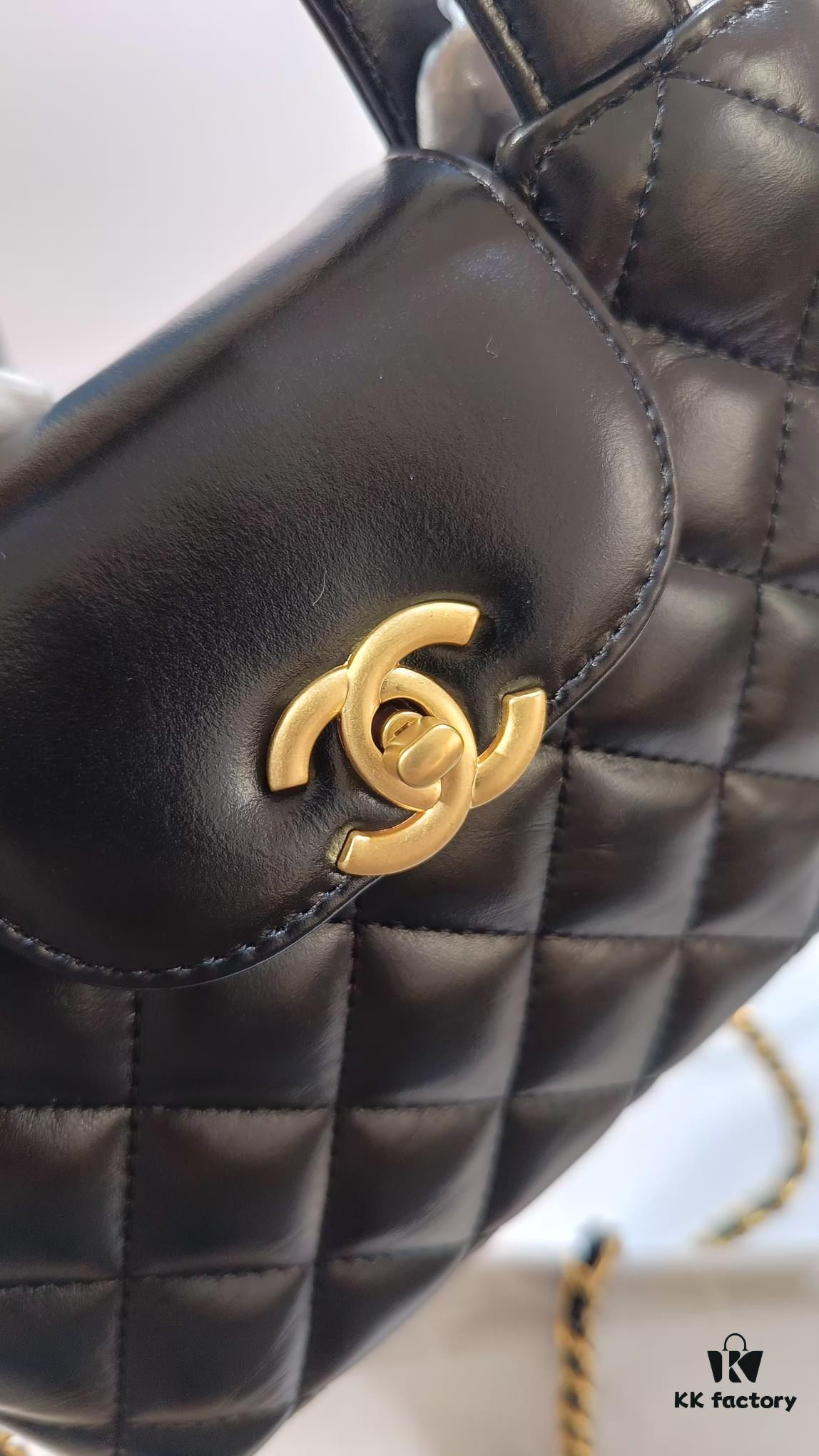 693056c7f09edb6de4c4f4af Authentic Chanel 23K Kelly Bag, Vintage-Inspired Design, Fall/Winter Runway Hit