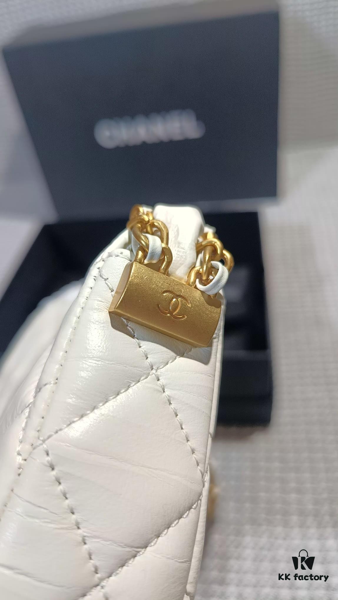 693056d4f09edb6de4c4f4be Chanel Model 3647 - A Classic Masterpiece of Elegance and Prestige