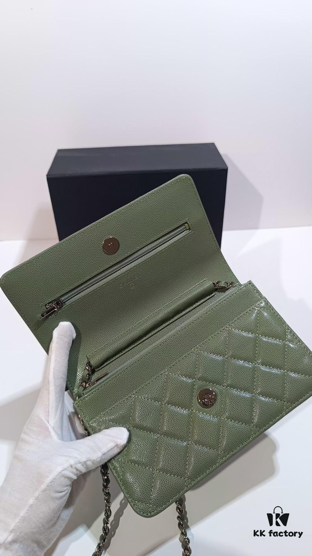 69305753f09edb6de4c4f55e Chanel Classic Flap Bag 0250 - Premium Quality, Quilted Calfskin Leather