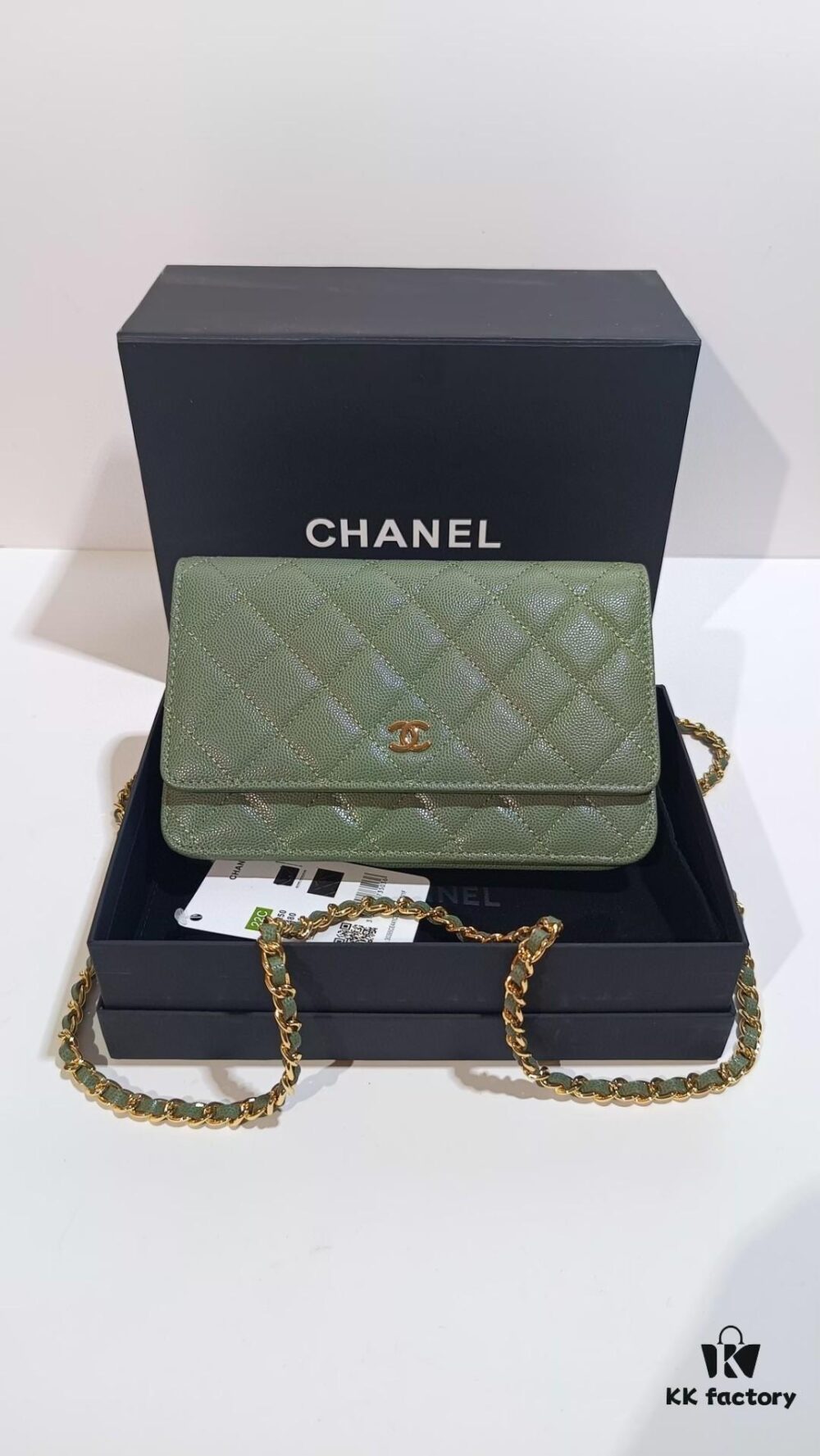 69305758f09edb6de4c4f565 Chanel Classic Flap Bag 0250 - Authentic Quality, Quilted Calfskin Leather