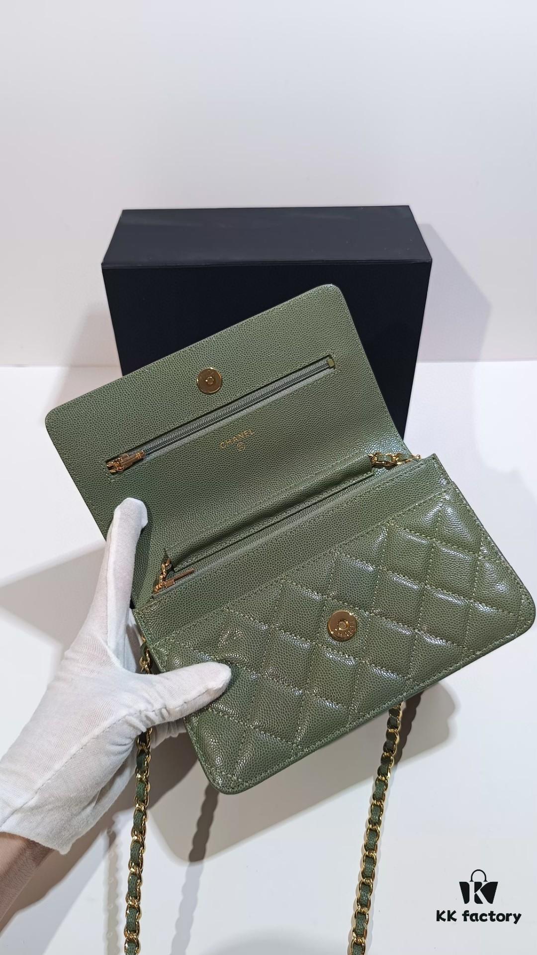 6930575ff09edb6de4c4f56c Chanel Classic Flap Bag 0250 - Authentic Quality, Quilted Calfskin Leather