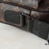 Upgraded Original M12518 M12516 M25121 Getaway Messenger Bag