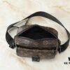 Upgraded Original M12518 M12516 M25121 Getaway Messenger Bag