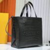 69305812f09edb6de4c4f688 Medium Shopper Bag M24457