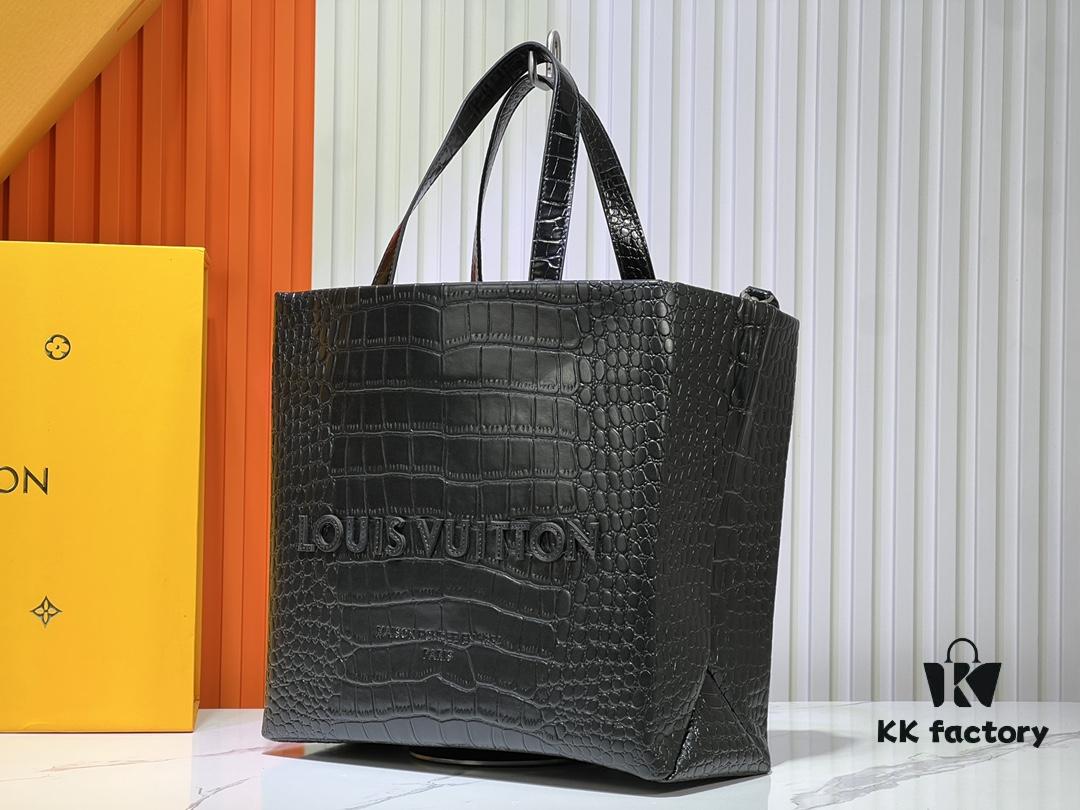 69305812f09edb6de4c4f68a Medium Shopper Bag M24457