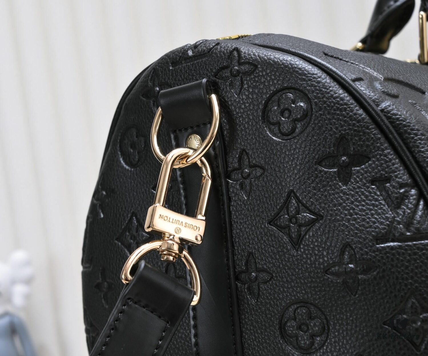 69305815f09edb6de4c4f693 N44810 45532 Upgraded Version 45cm Imported Full-Grain Leather Black Embossed Large Flower Travel Bag N41416 45532
