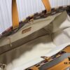 Medium Shopper Bag M24457