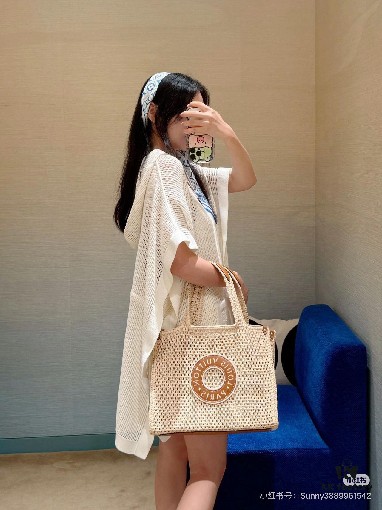 New Arrival 270 Batch 🌞Hello Summer! LV OnTheGo Tote Bag & Slides