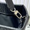 69305882f09edb6de4c4f74d M24457 This Shopper Medium Bag Draws Inspiration from Louis Vuitton's Shopping Tote