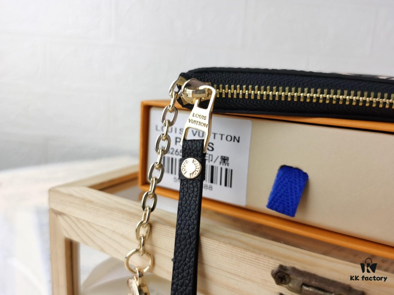 Top Quality Original 💎 [Real Photo, Personal Background] LV Damier Canvas Small Pouch for Coins and Keys