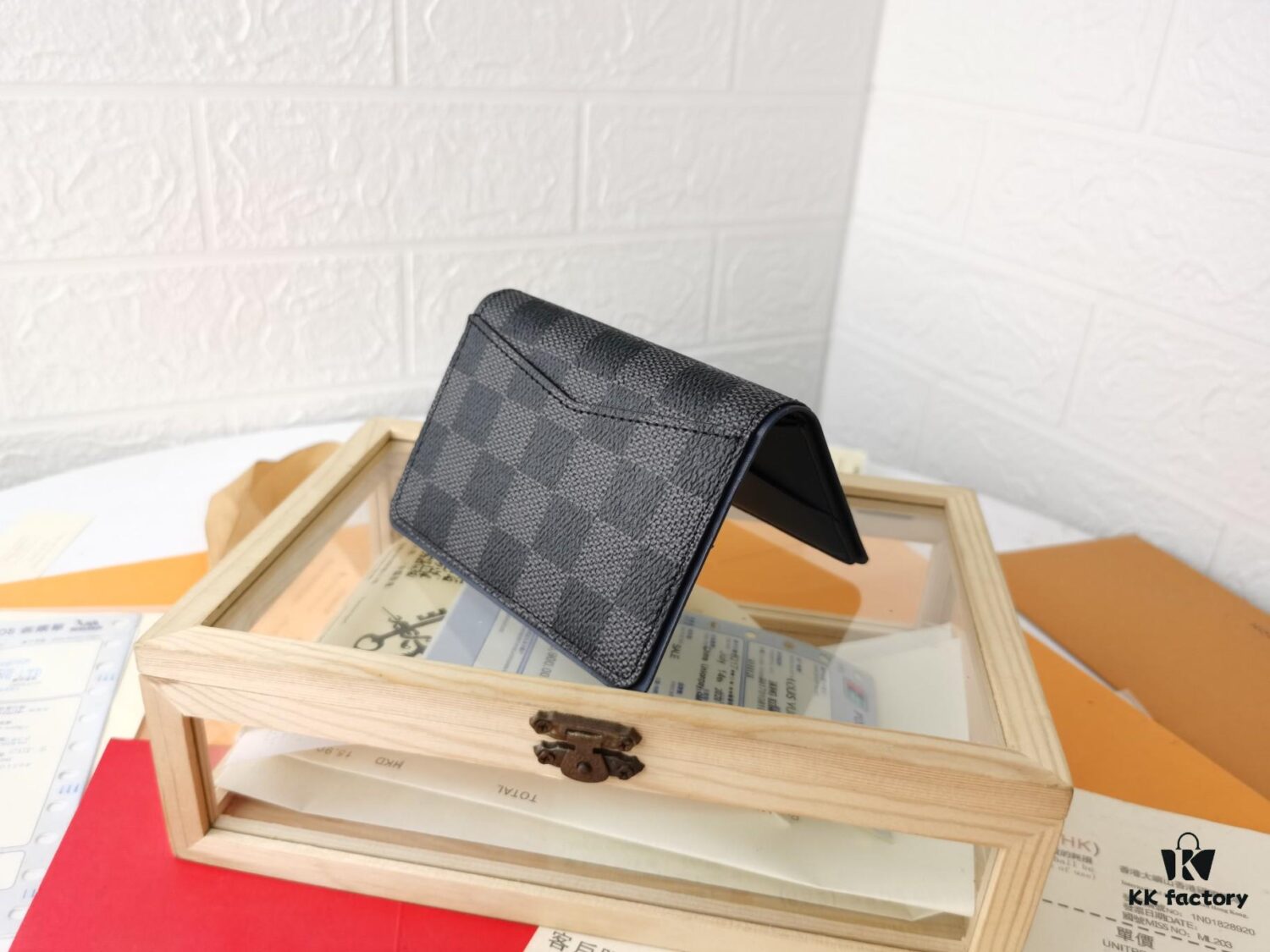 Top-Grade Original 💎 [Real Photo, Personal Background] N63144 Black Grid with Deep Blue, LV Stripe Patterned Epi Leather & Damier Graphite Canvas Pocket Wallet