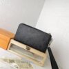 Top-Quality Original 💎 [Real Photos, Personal Background] Zippy Dragonne Zip Wallet M69037