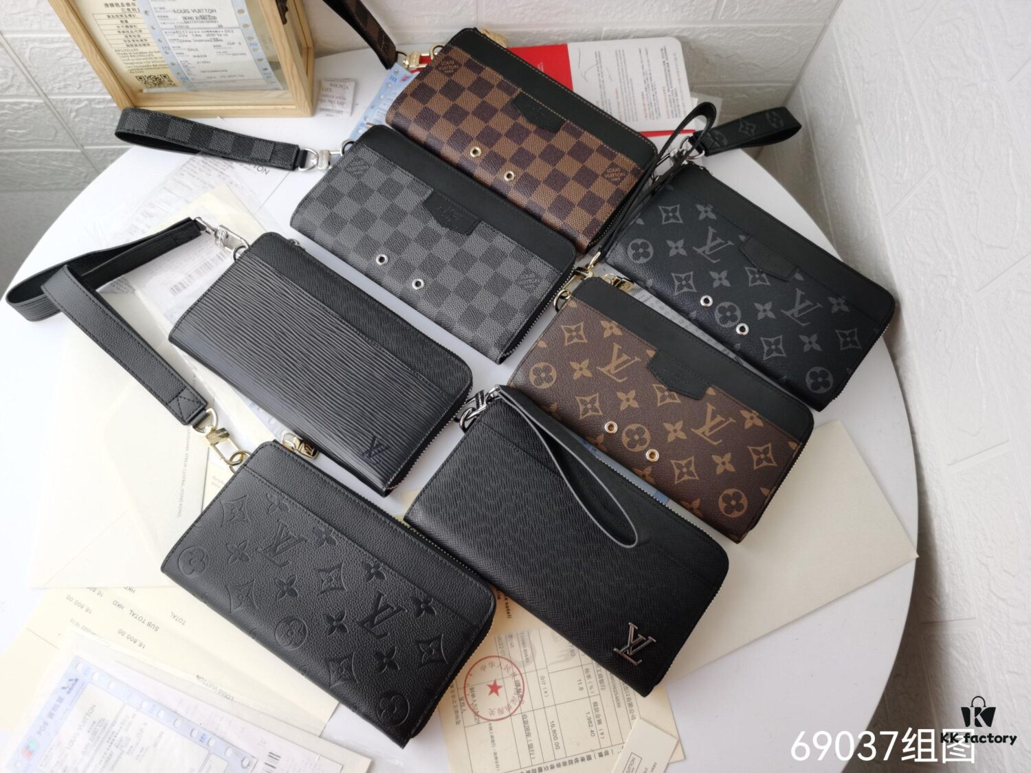 Top-Quality Original 💎 [Real Photos, Personal Background] Zippy Dragonne Zip Wallet M69037