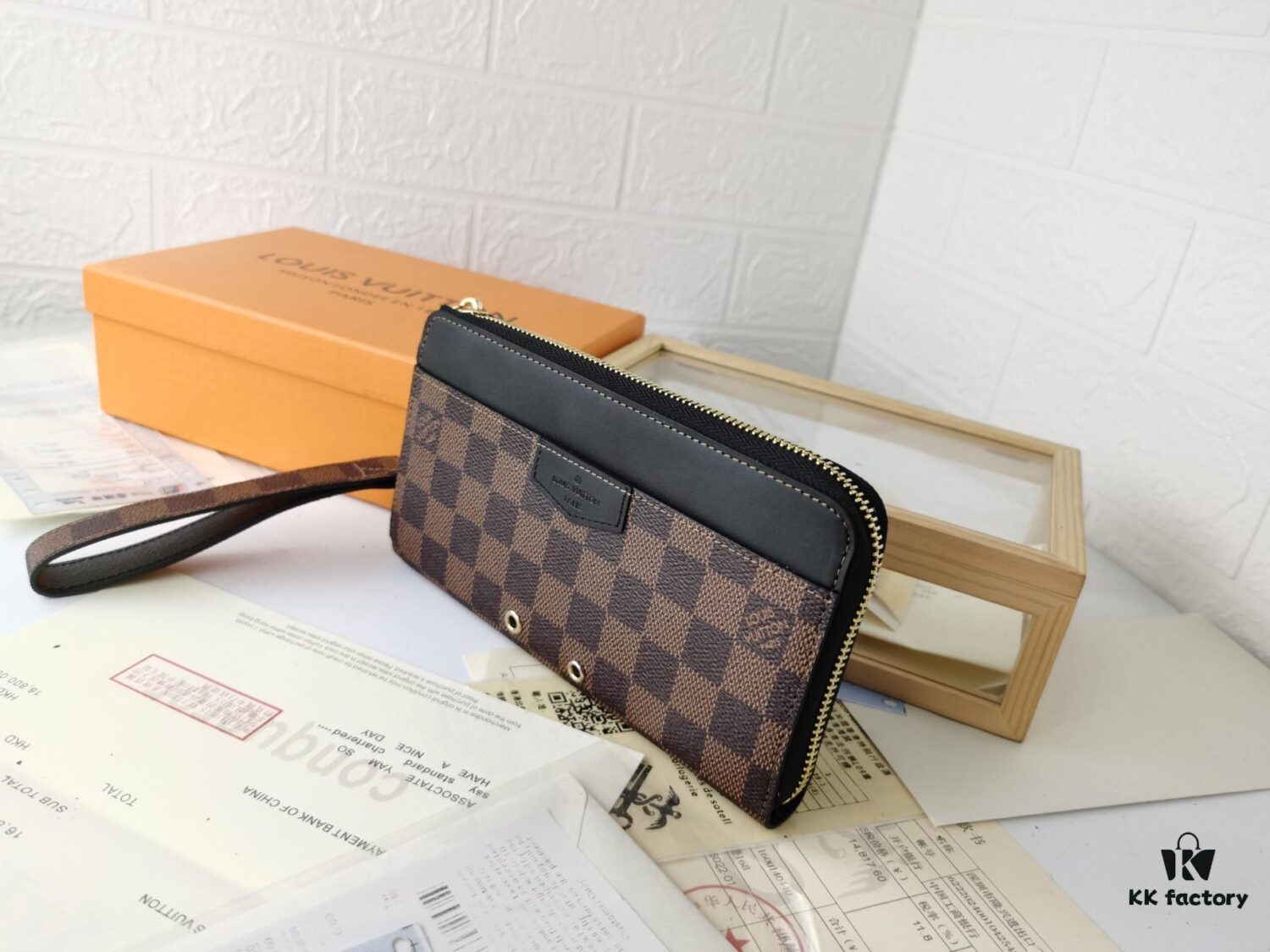 Top Quality Original 💎 [Real Photo, Plain Background] Zippy Dragonne Zip Wallet M69037