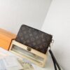 693058ecf09edb6de4c4f7fd Premium Original Zippy Dragonne Zip Wallet