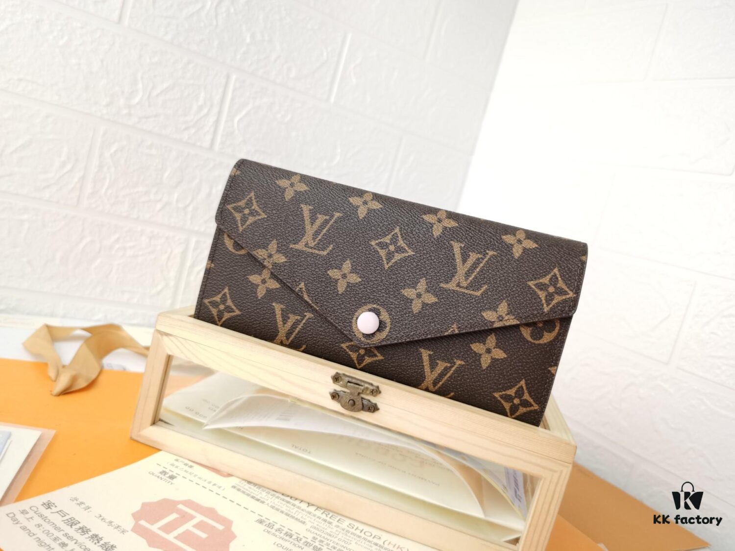Top Quality Original 💎 [Real Photo, Personal Background] Josephine Wallet Inspired by Louis Vuitton's First Wallet Design