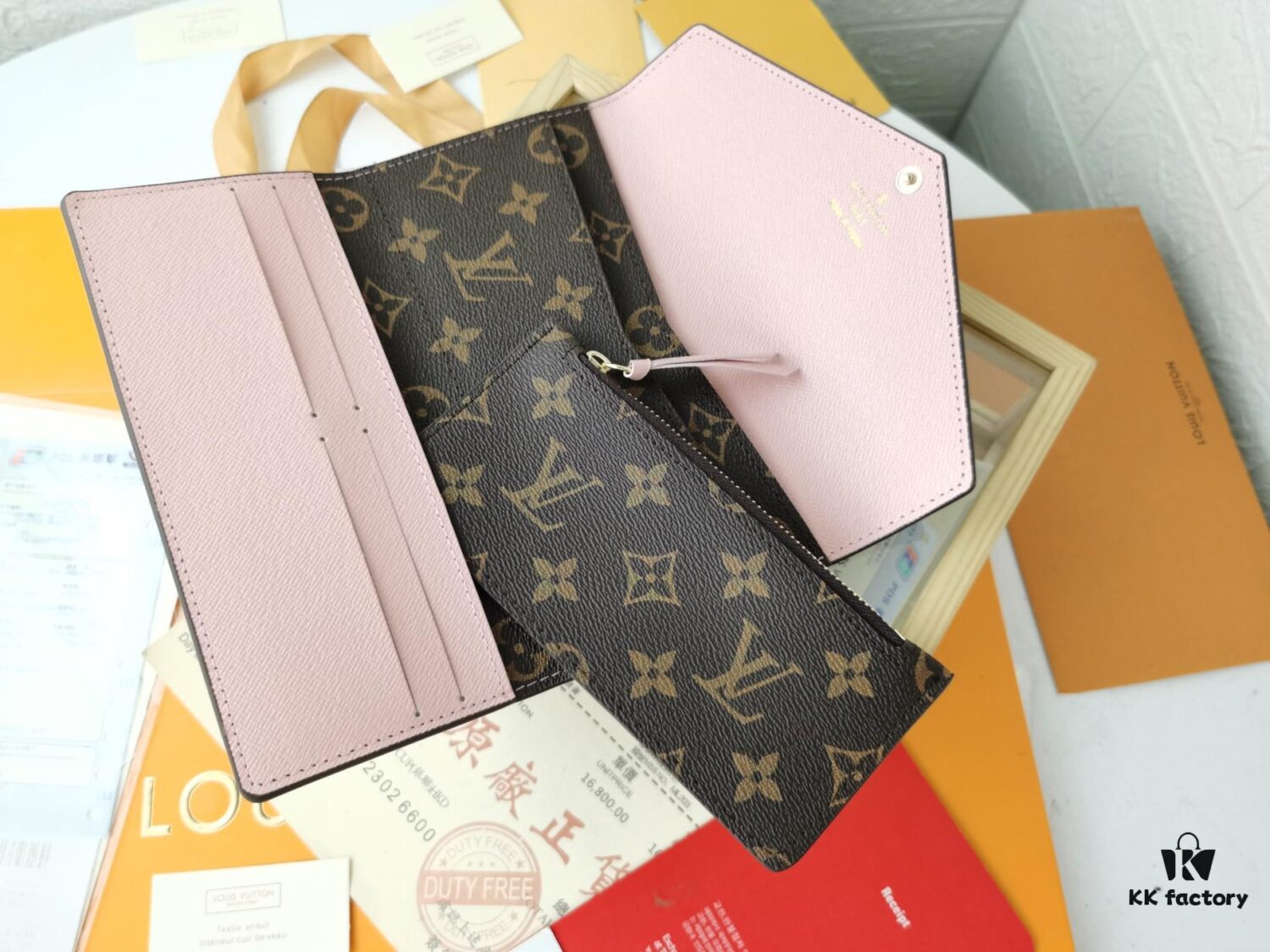 Top Quality Original 💎 [Real Photo, Personal Background] Josephine Wallet Inspired by Louis Vuitton's First Wallet Design