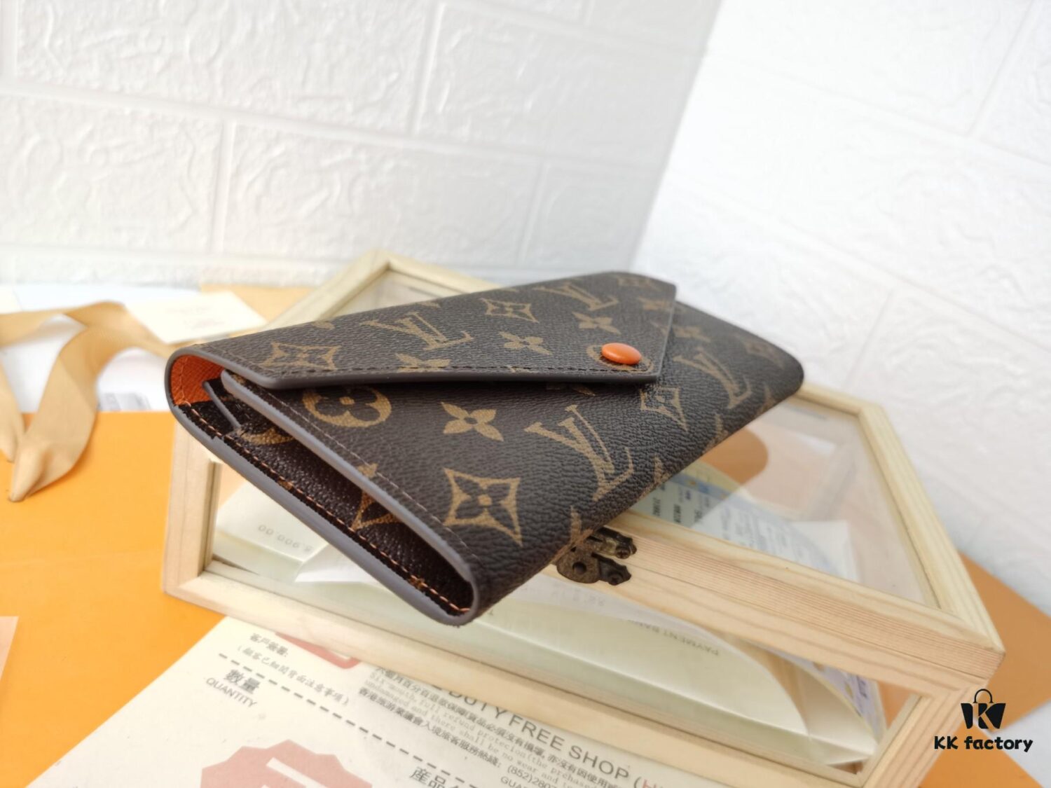 Top Quality Original 💎 [Real Photo, Personal Background] Josephine Wallet Inspired by Louis Vuitton's First Wallet Design