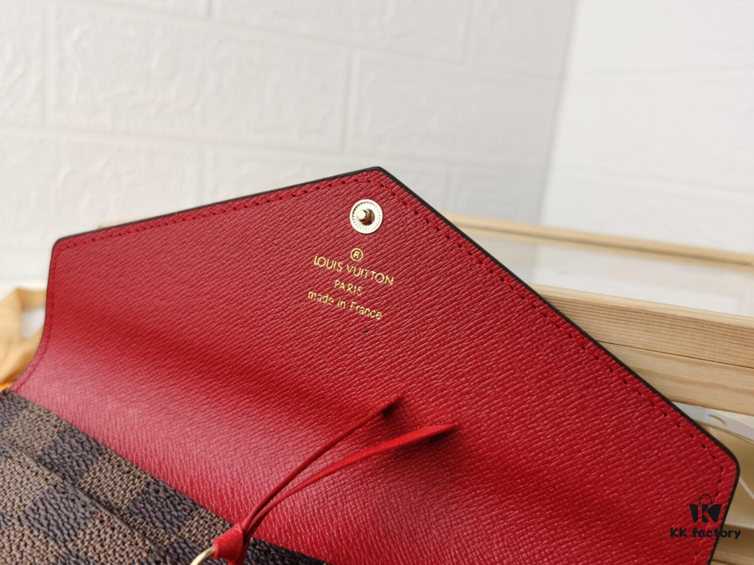 Top Quality Original 💎 [Real Item Photography, Personal Background] Josephine Wallet Inspired by Louis Vuitton's First Wallet Design