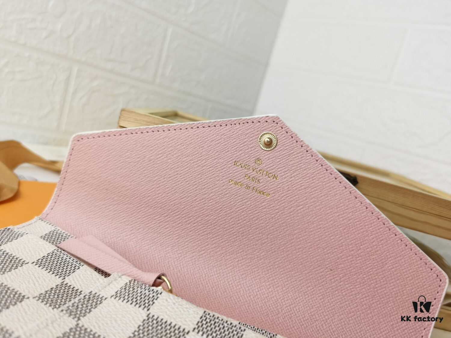Top Quality Original 💎 [Real Photo, Personal Background] Josephine Wallet Inspired by Louis Vuitton's First Wallet Design