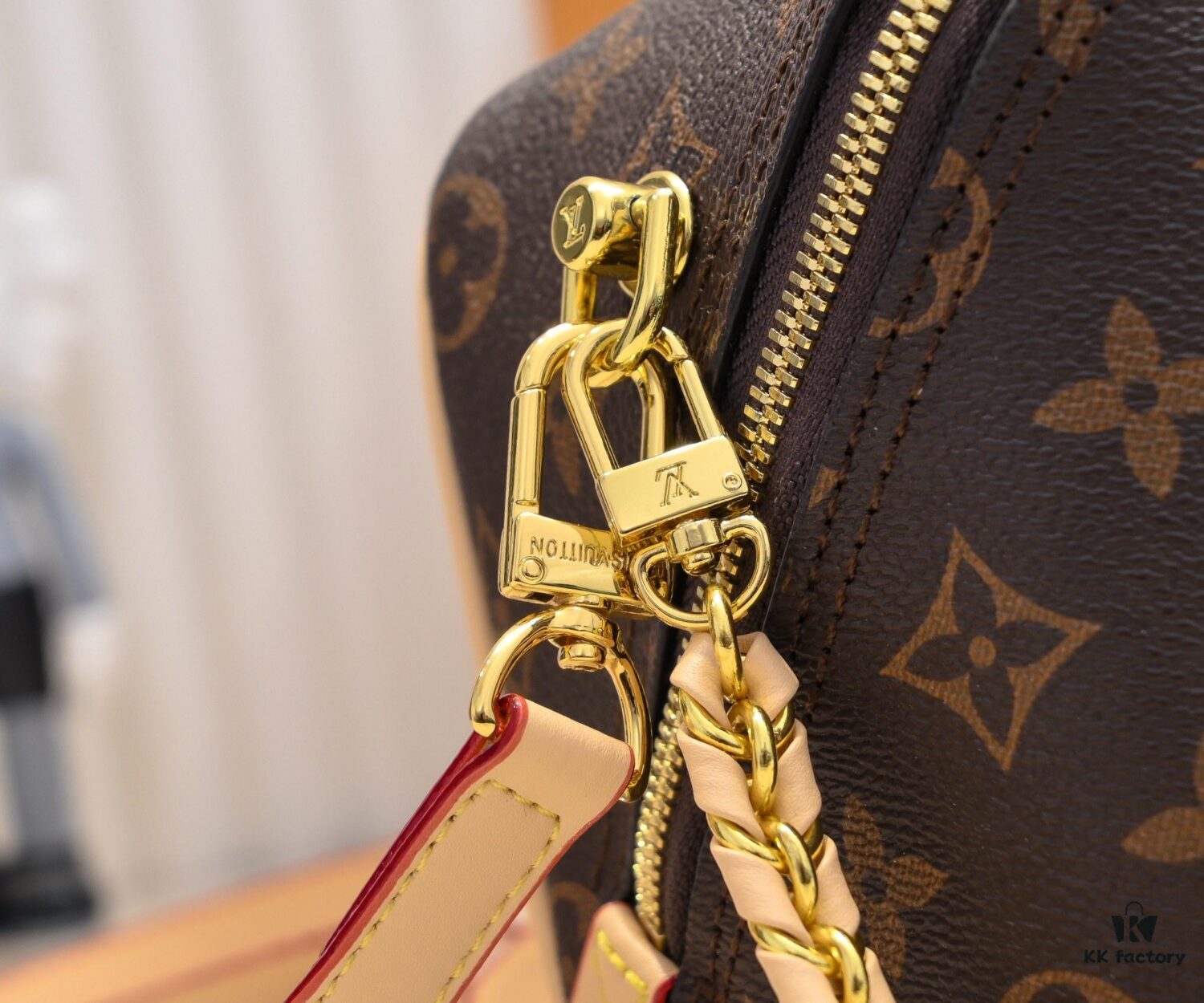 69305948f09edb6de4c4f884 M47162 Yellow Flower M47096 Just In Case Bag