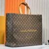 6930594df09edb6de4c4f88b M24457 M24475 This Medium Shopper Handbag Draws Inspiration from Louis Vuitton's Shopping Bag, Featuring Soft Cowhide Leather Embossed with 'Louis Vuitton' and 'Maison Fondée En 1854', Top Handles, and Removable Shoulder Strap. Dimensions: 40x32x16cm