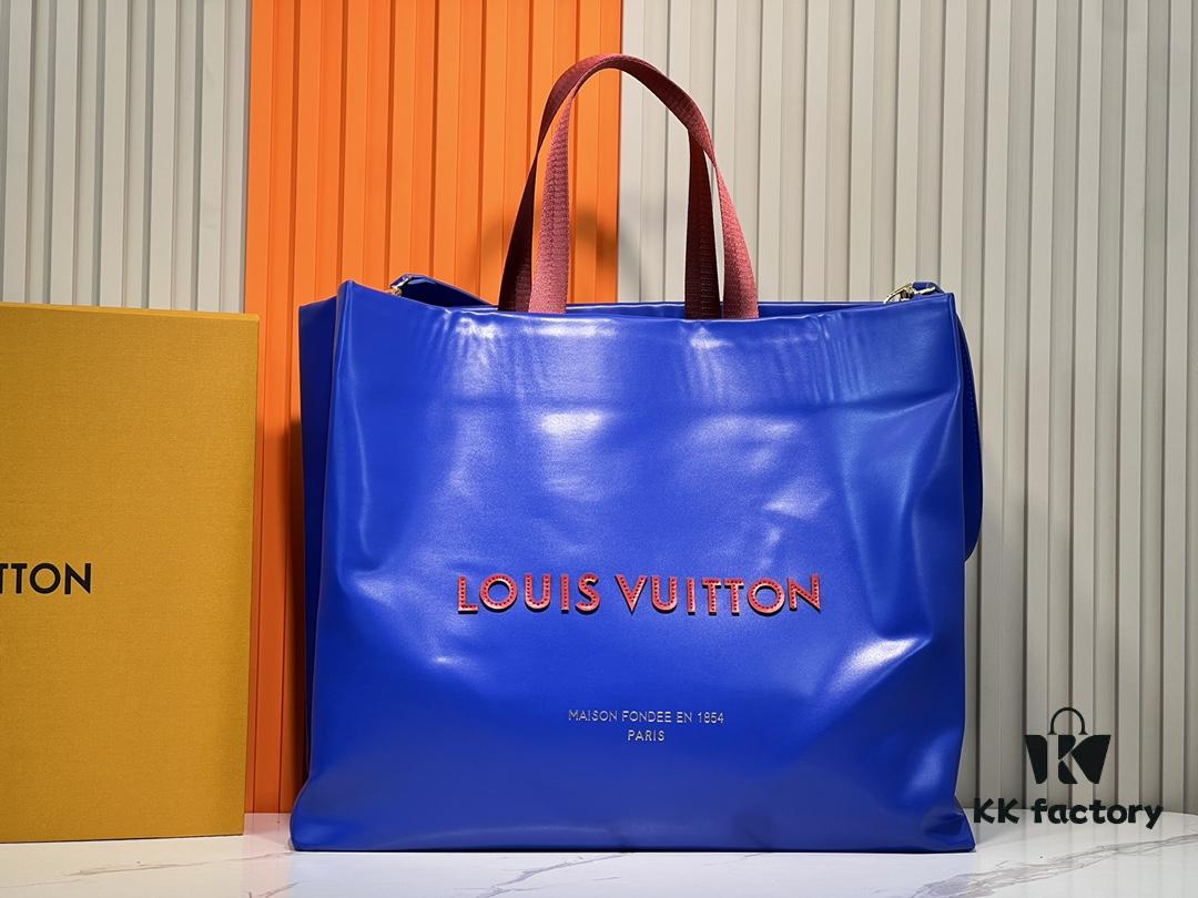 69305959f09edb6de4c4f89e M24457 M24475 This Medium-Sized Shopper Handbag Draws Inspiration from Louis Vuitton's Shopping Bag, Featuring the Louis Vuitton and Maison Fondée En 1854 Inscriptions on Soft Calfskin Leather, with Top Handles and Detachable Shoulder Strap. Dimensions: 40x32x16cm
