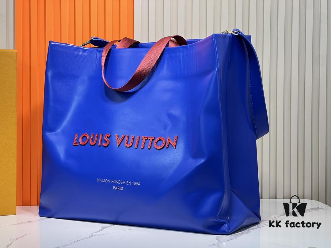 69305959f09edb6de4c4f89f M24457 M24475 This Medium-Sized Shopper Handbag Draws Inspiration from Louis Vuitton's Shopping Bag, Featuring the Louis Vuitton and Maison Fondée En 1854 Inscriptions on Soft Calfskin Leather, with Top Handles and Detachable Shoulder Strap. Dimensions: 40x32x16cm