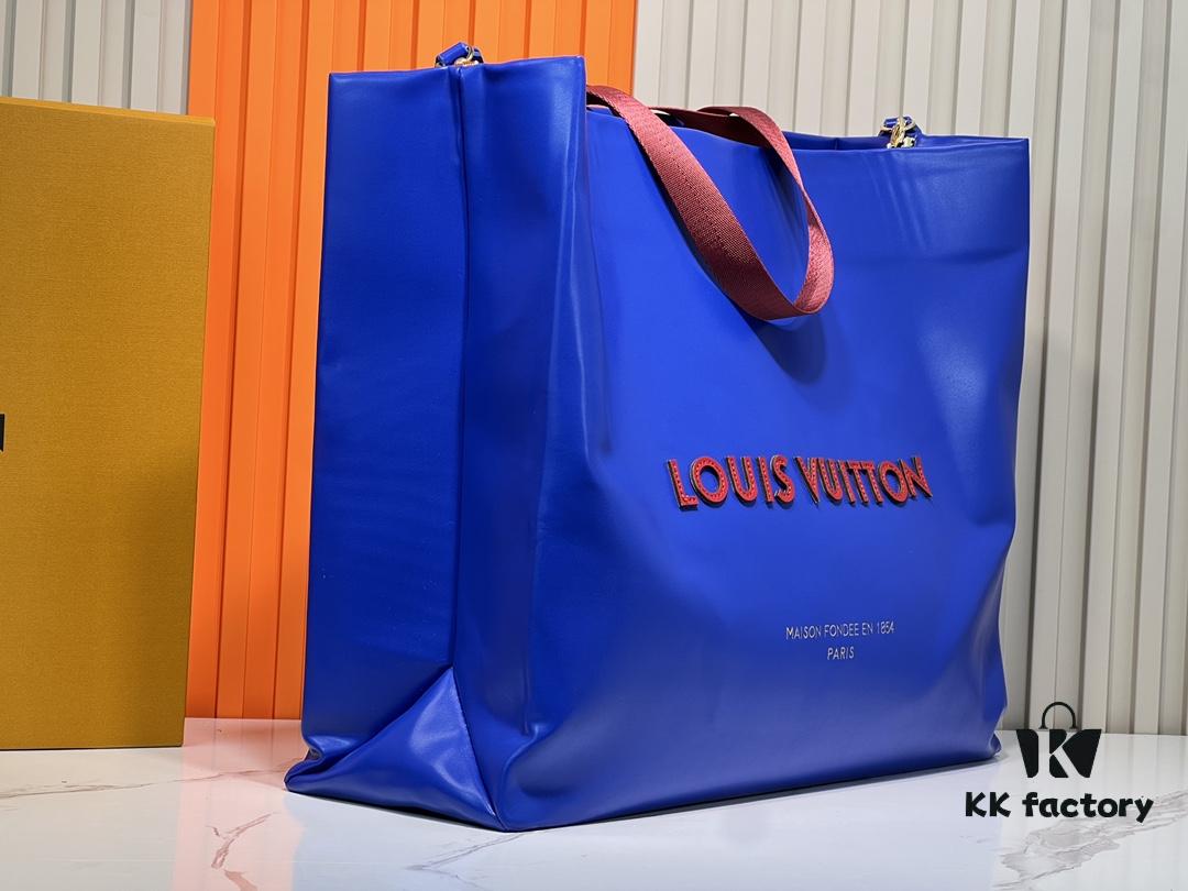 69305959f09edb6de4c4f8a1 M24457 M24475 This Medium-Sized Shopper Handbag Draws Inspiration from Louis Vuitton's Shopping Bag, Featuring the Louis Vuitton and Maison Fondée En 1854 Inscriptions on Soft Calfskin Leather, with Top Handles and Detachable Shoulder Strap. Dimensions: 40x32x16cm