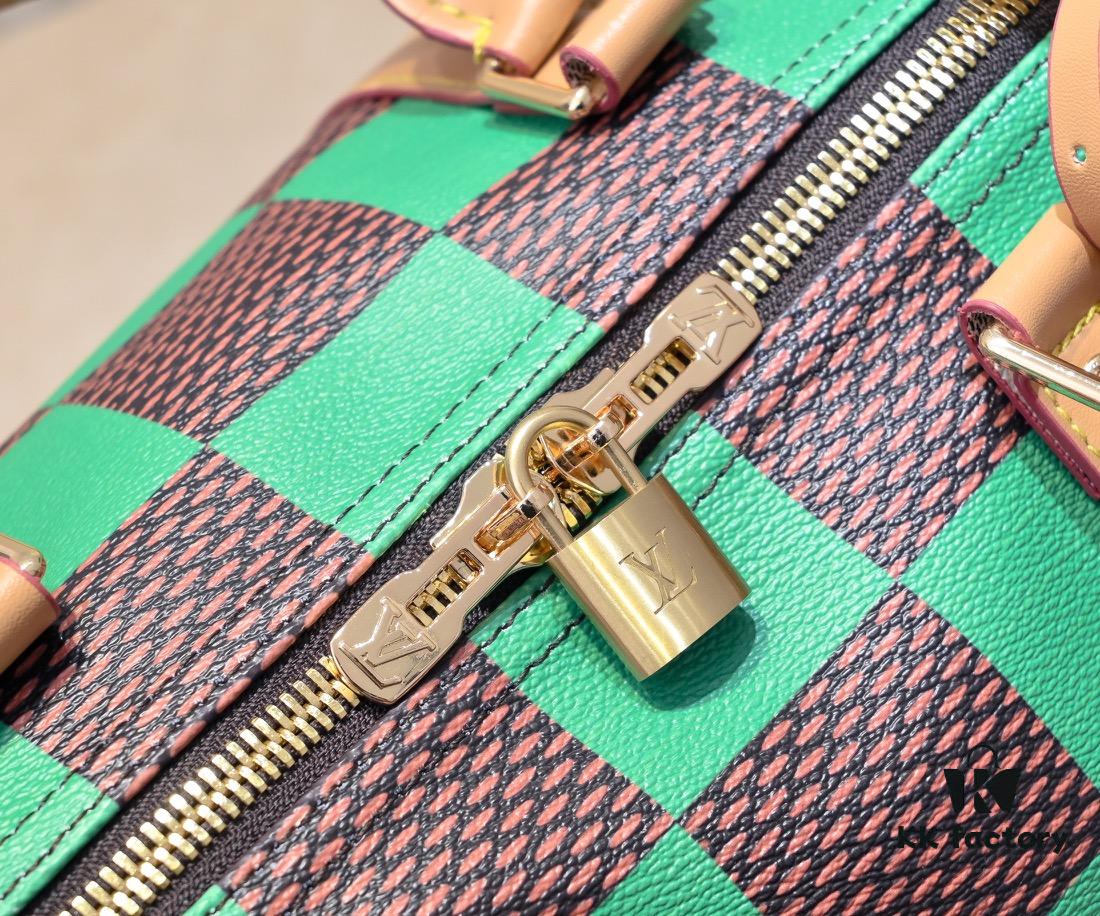 69305962f09edb6de4c4f8af M40667 M41416 Keepall Bandoulière 50 Travel Bag in Damier Golf Coated Canvas