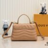 6930596bf09edb6de4c4f8c0 Exclusive Real Photo - Upgraded Version ‼️⭐️ M21720 Black, M21797 White ⭐️ This Hold Me Handbag is a new addition to Louis Vuitton's iconic New Wave quilted leather goods collection, featuring a refined silhouette and comfortable carry. The smooth-textured body is accented with an elegant LV metal clasp. The detachable and adjustable leather strap enhances the bag’s versatility.