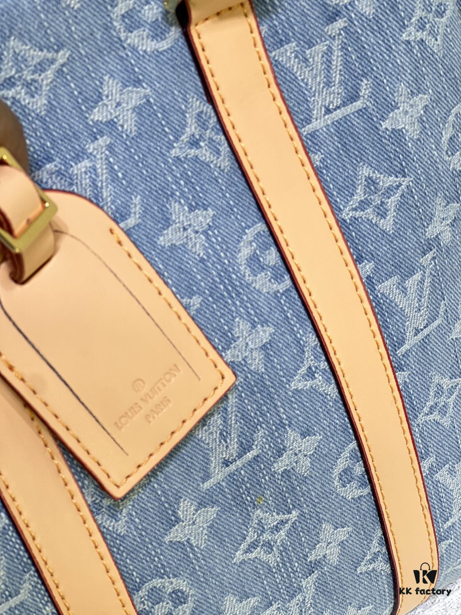 69305992f09edb6de4c4f8fc M46098 M59960 Light Blue Denim Sac Plat Cross Bag