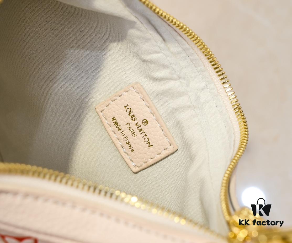 693059c9f09edb6de4c4f952 Upgraded Original ⭐️ New Embossed Silk-Screen Moon Bag 🔥 Model: M81166 M81098 🔥🔥 Latest Arrival – Moon Bag 🌙
