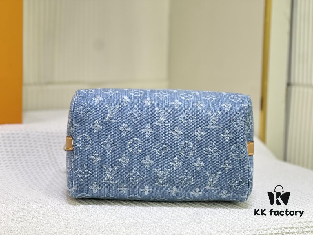 693059e2f09edb6de4c4f980 LV SPEEDY 25 Handbag in Light Blue Denim M11213 M40391 M40392